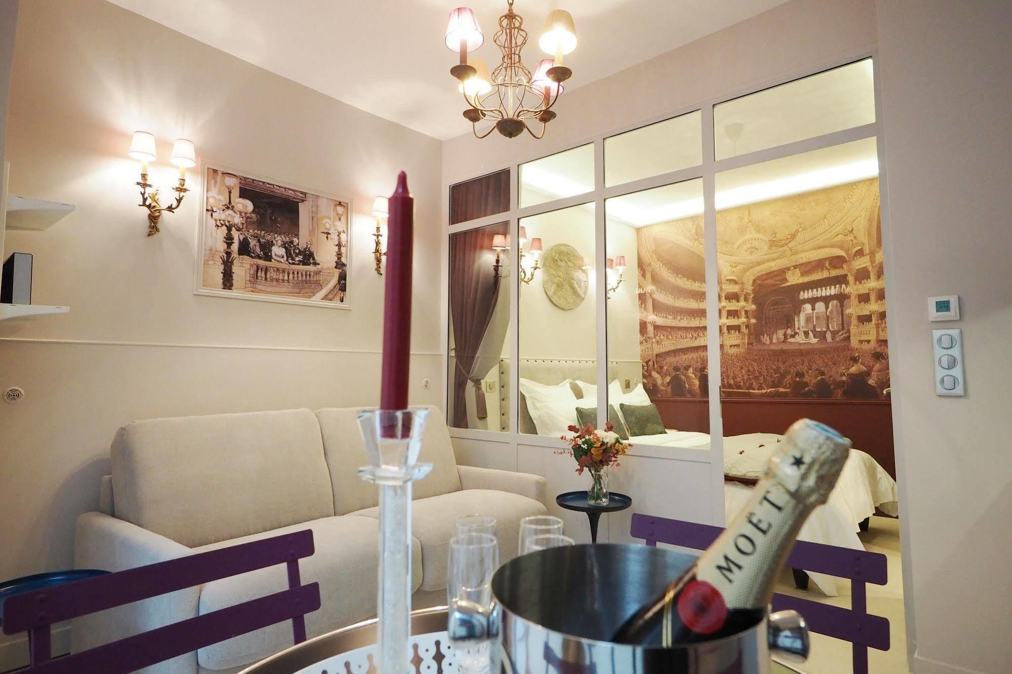 פריז Palais Royal Chicsuites מראה חיצוני תמונה