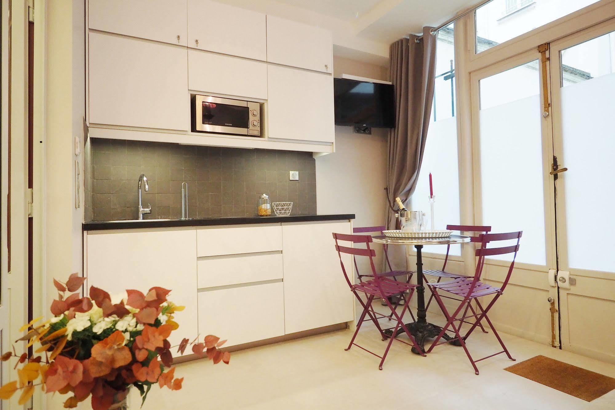 פריז Palais Royal Chicsuites מראה חיצוני תמונה